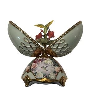 Ardleigh Elliott Jeweled Splendor Garden Glory Lena Liu Musical Porcelain Egg